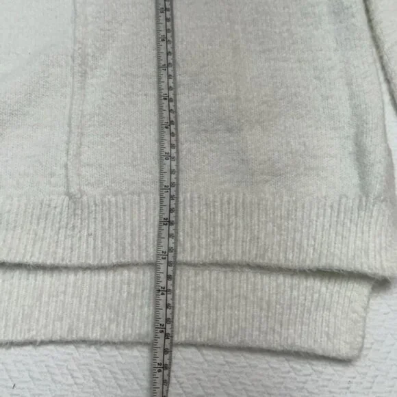 Max Studio Off White V-Neck Boxy Fit Pullover Sweater Size XS/S - Picture 8 of 9